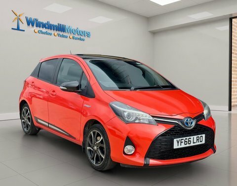 Toyota Yaris 1.5 Vvt-h Orange Orange