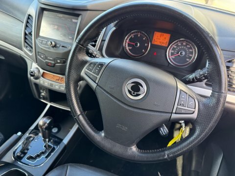 SsangYong Korando 2.2D Elx EJ66KGG Grey #2