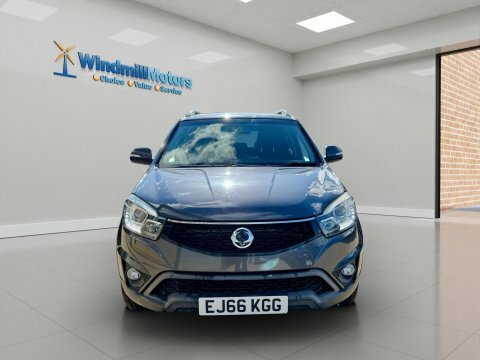 SsangYong Korando 2.2D Elx EJ66KGG Grey #4