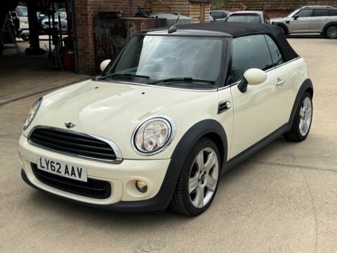 Mini Convertible 1.6 One Euro White #4