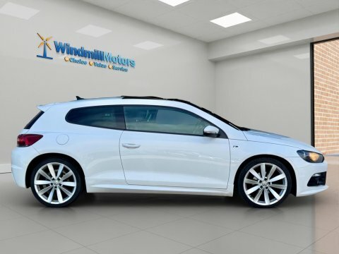 Volkswagen Scirocco 2.0 Tdi Bluemotion White #4