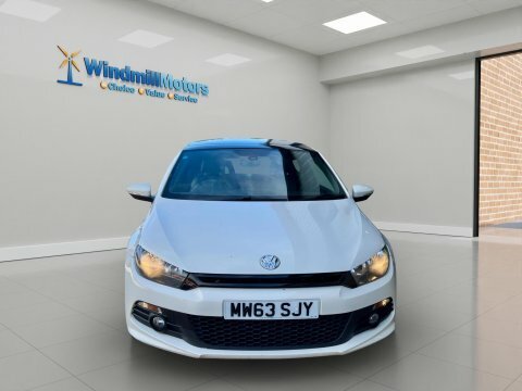 Volkswagen Scirocco 2.0 Tdi Bluemotion White #5