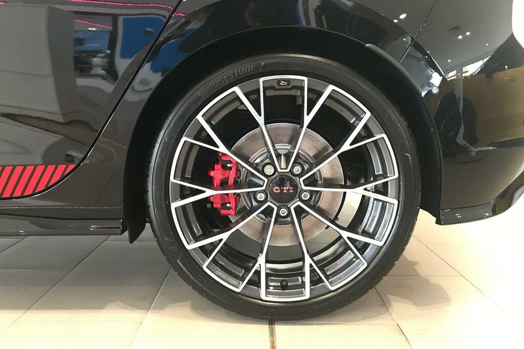 Volkswagen Golf Golf Hatch Gti Edition 50 2.0 Tsi 325 Ps 7-Speed D Black #5