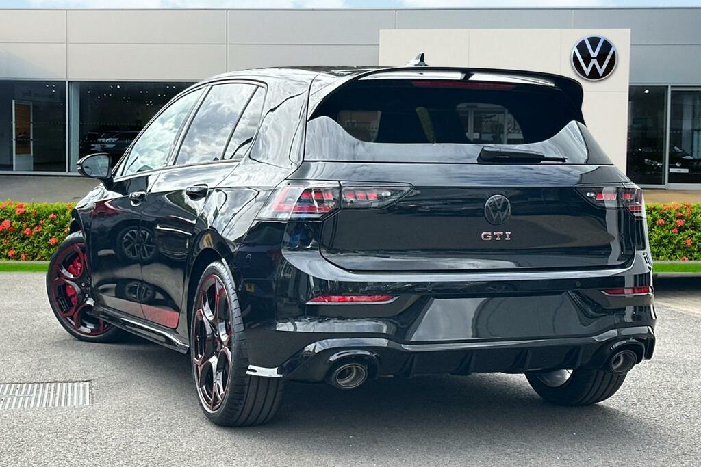 Volkswagen Golf Golf Hatch Gti Edition 50 2.0 Tsi 325 Ps 7-Speed D Black #3
