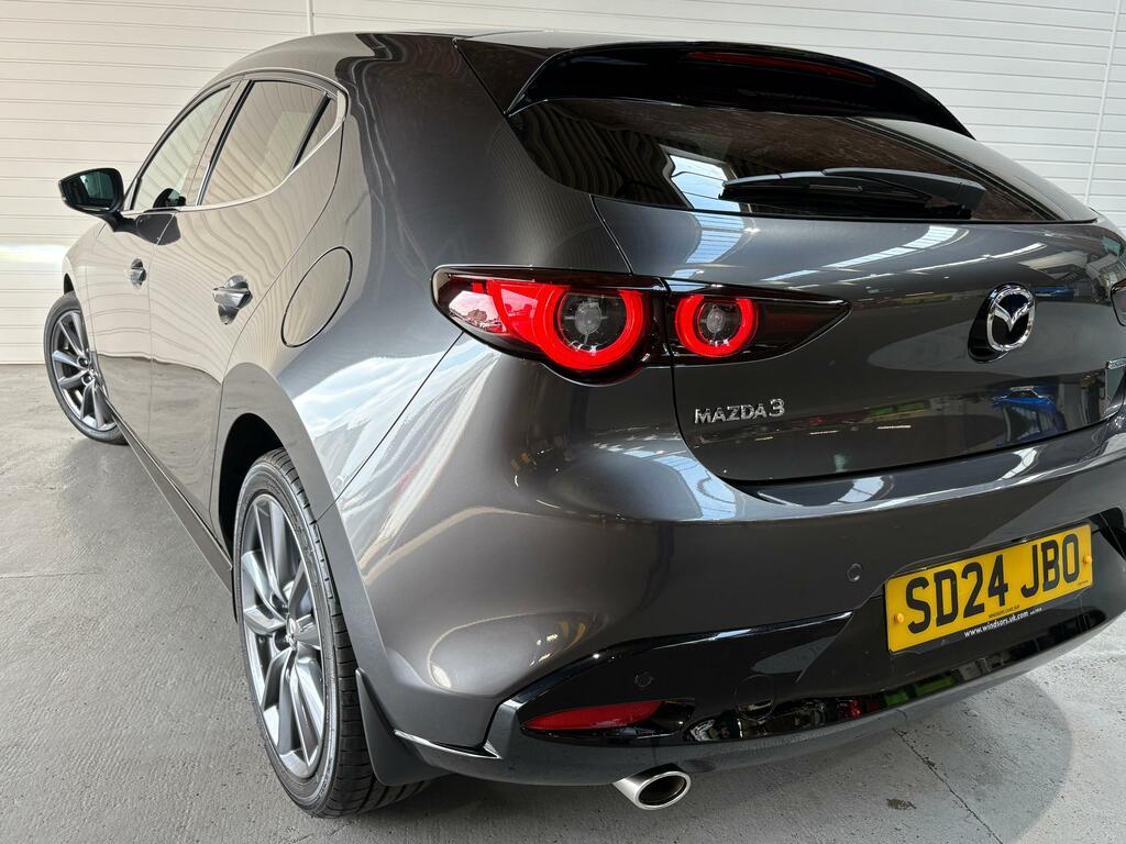 Mazda 3 Automatic White #7