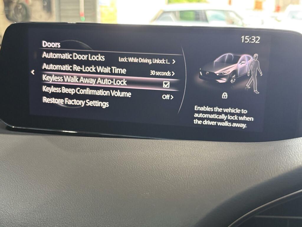 Mazda 3 Automatic White #13