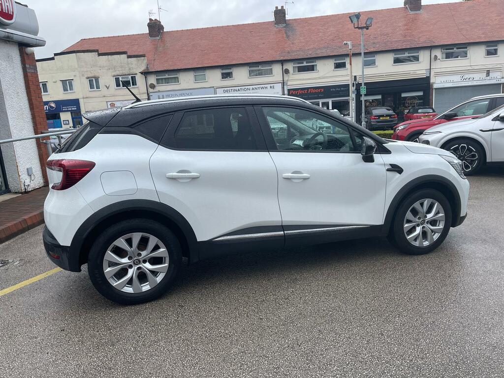 Renault Captur 1.3 Tce Iconic Suv Edc Euro 6 Ss 13 White #6