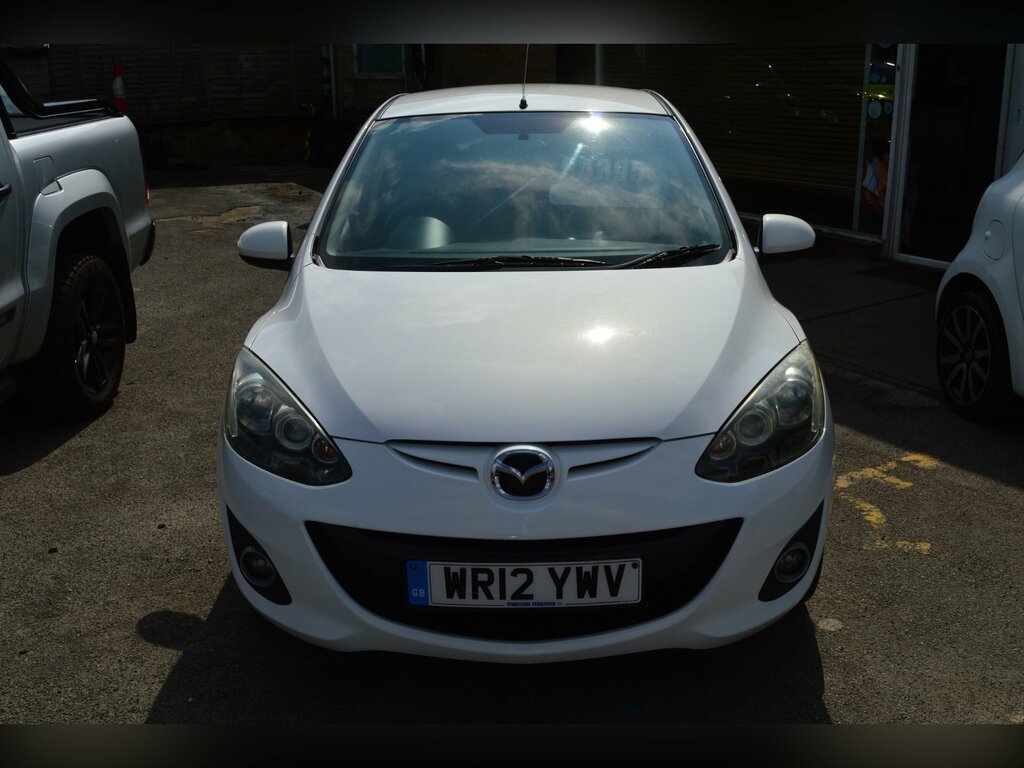 Mazda 2 1.3 Venture Hatchback Euro 5 84 White #2