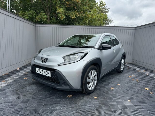 Toyota Aygo X 1.0 Vvt-i Pure Hatchback X-shift Euro 6 Silver