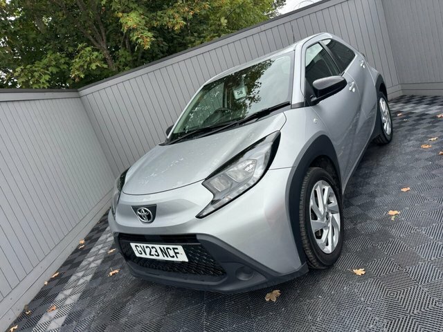 Toyota Aygo X 1.0 Vvt-i Pure Hatchback X-shift Euro 6 Silver #4