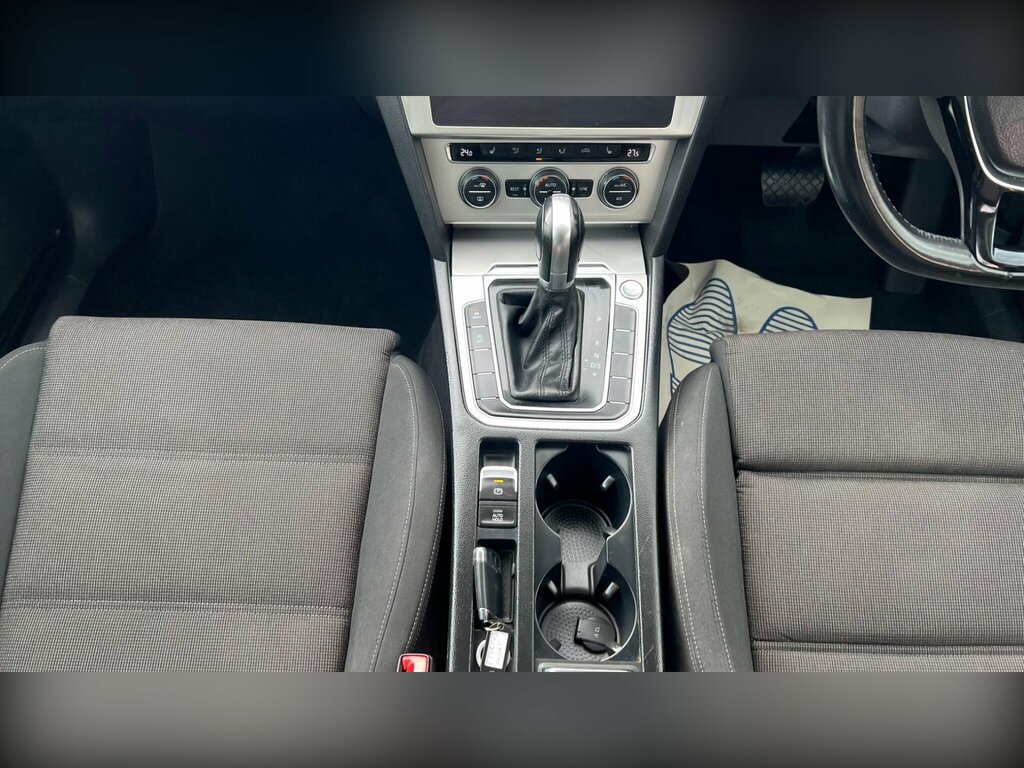 Volkswagen Passat 1.5 Tsi Evo Se Business Dsg Euro 6 Ss White #6