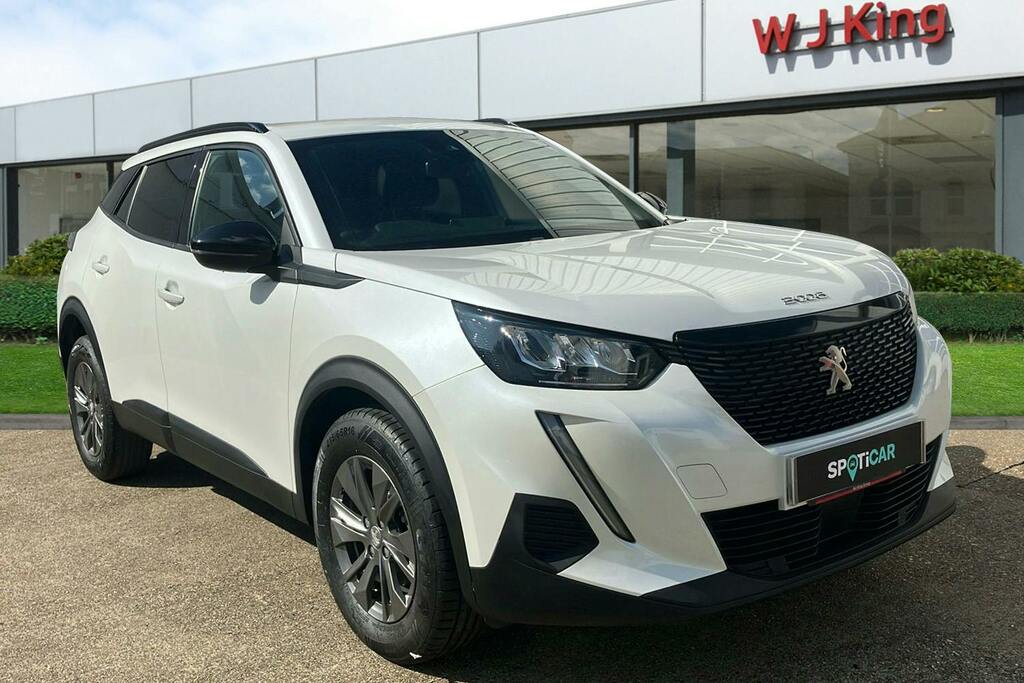 Peugeot 2008 1.2 Puretech Active Premium Plus Suv M White