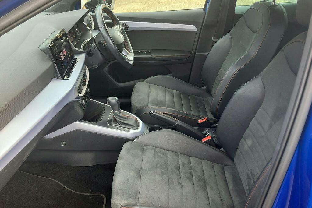 Seat Arona 1.5 Tsi Fr Sport Suv Dsg Black #3