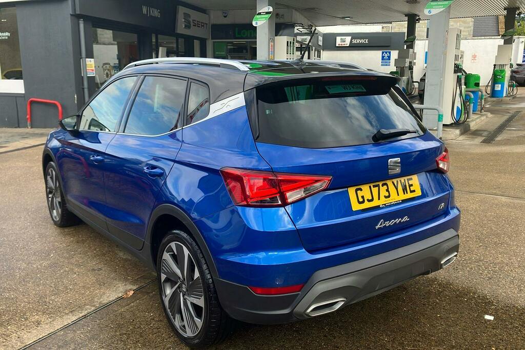 Seat Arona 1.5 Tsi Fr Sport Suv Dsg Black #2