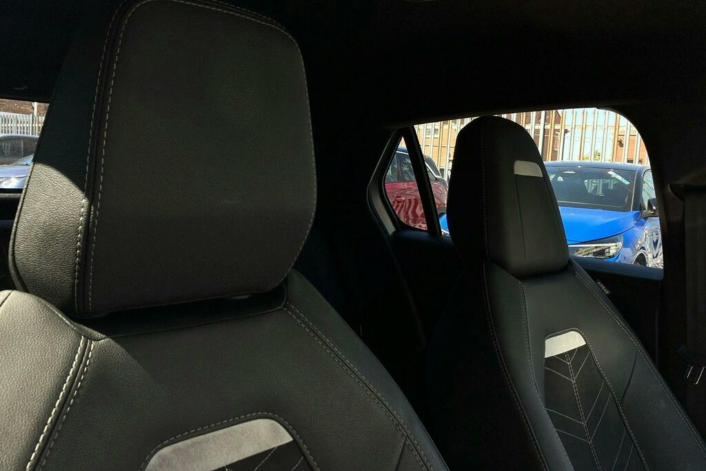 Vauxhall Corsa-e Hatchback White #23