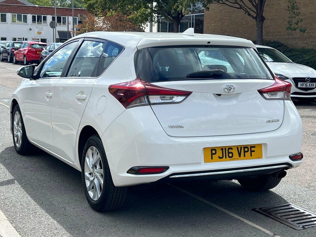 Toyota Auris 1.2 Vvt-i Icon Euro 6 Ss White #6