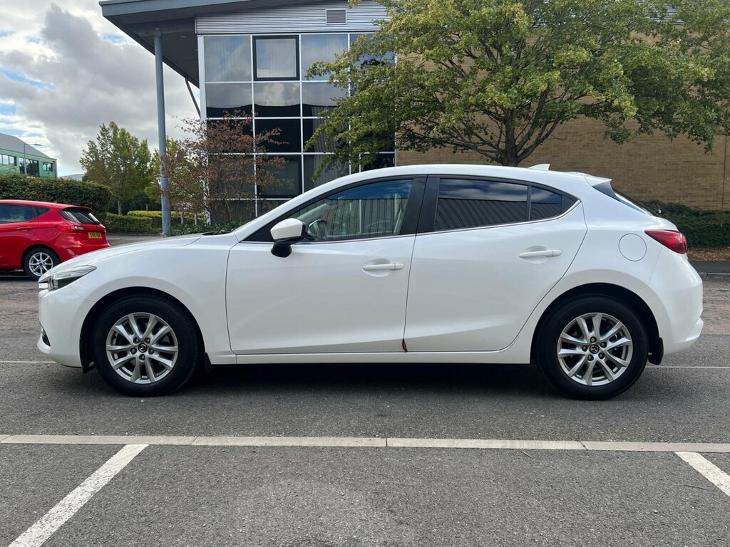 Mazda 3 2.2 Skyactiv-d Se-l Nav Euro 6 Ss VK18FFA White #5