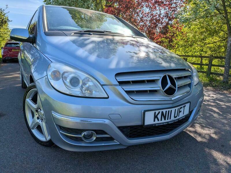 Mercedes-Benz B Class 2.0 B200 Cdi Se  #4