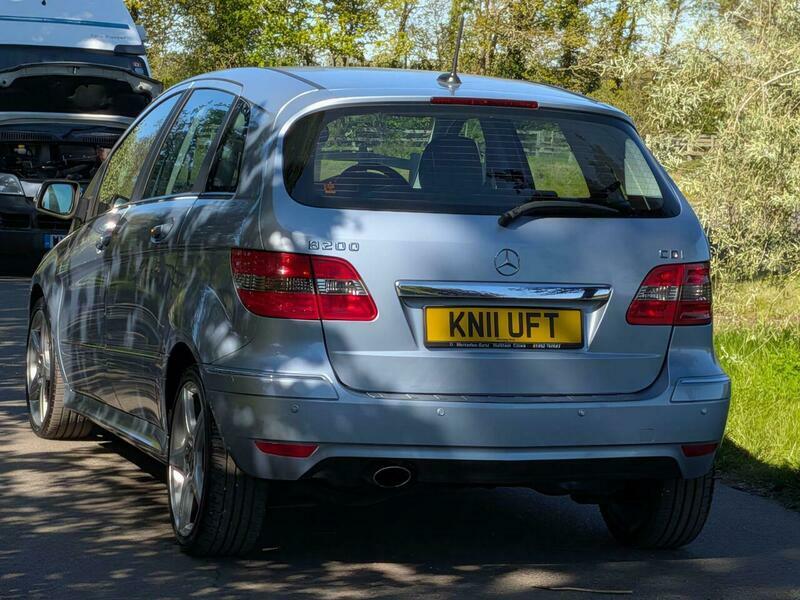 Mercedes-Benz B Class 2.0 B200 Cdi Se  #6