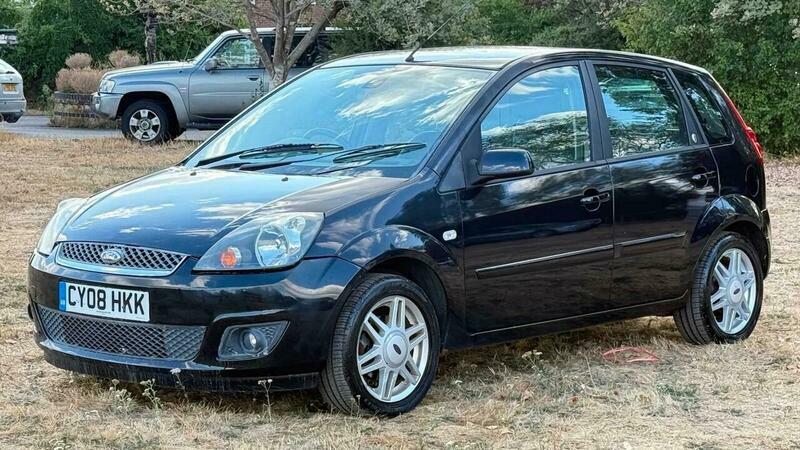 Ford Fiesta 1.6 Ghia #3