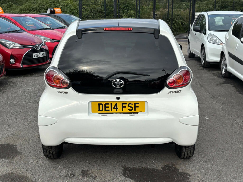 Toyota Aygo 1.0 Vvt-i Move Euro 5 White #5