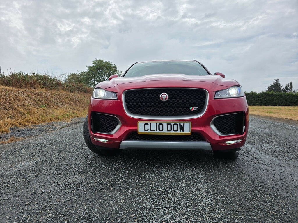 Jaguar F-Pace 3.0 D300 V6 S Awd Euro 6 Ss DU66UBX Red #2