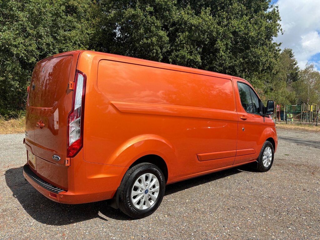 Ford Transit Custom 2.0 300 Ecoblue Limited Panel Van Manua HT72ODY Orange #3
