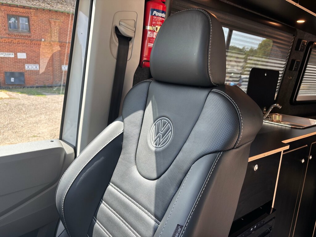 Volkswagen Crafter Panel Van Silver #19