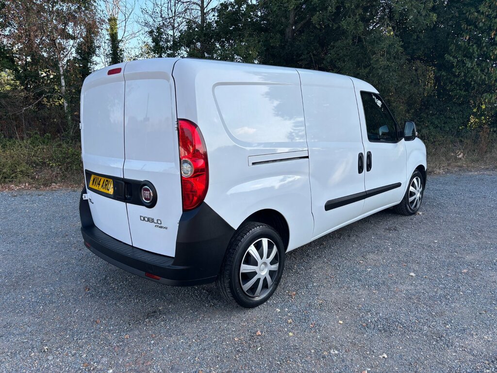 Fiat Doblo 1.6 Jtd Multijet 16V Maxi Panel Van Man White #4