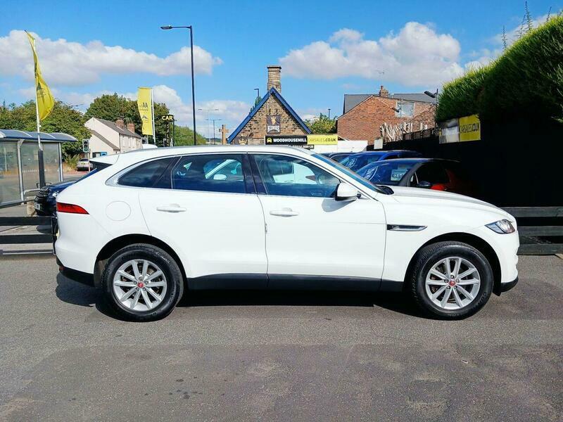 Jaguar F-Pace 2.0 D180 Prestige YH17HVP White #2