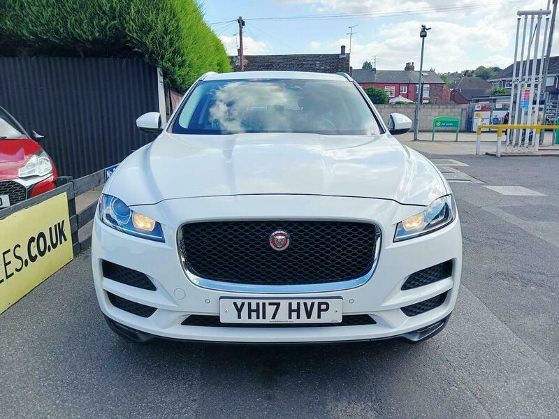 Jaguar F-Pace 2.0 D180 Prestige YH17HVP White #5