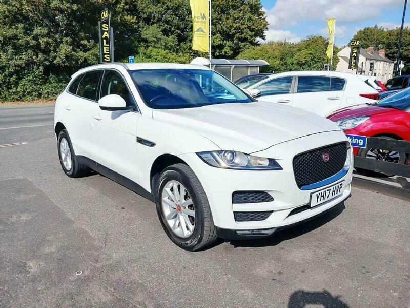 Jaguar F-Pace 2.0 D180 Prestige YH17HVP White #3
