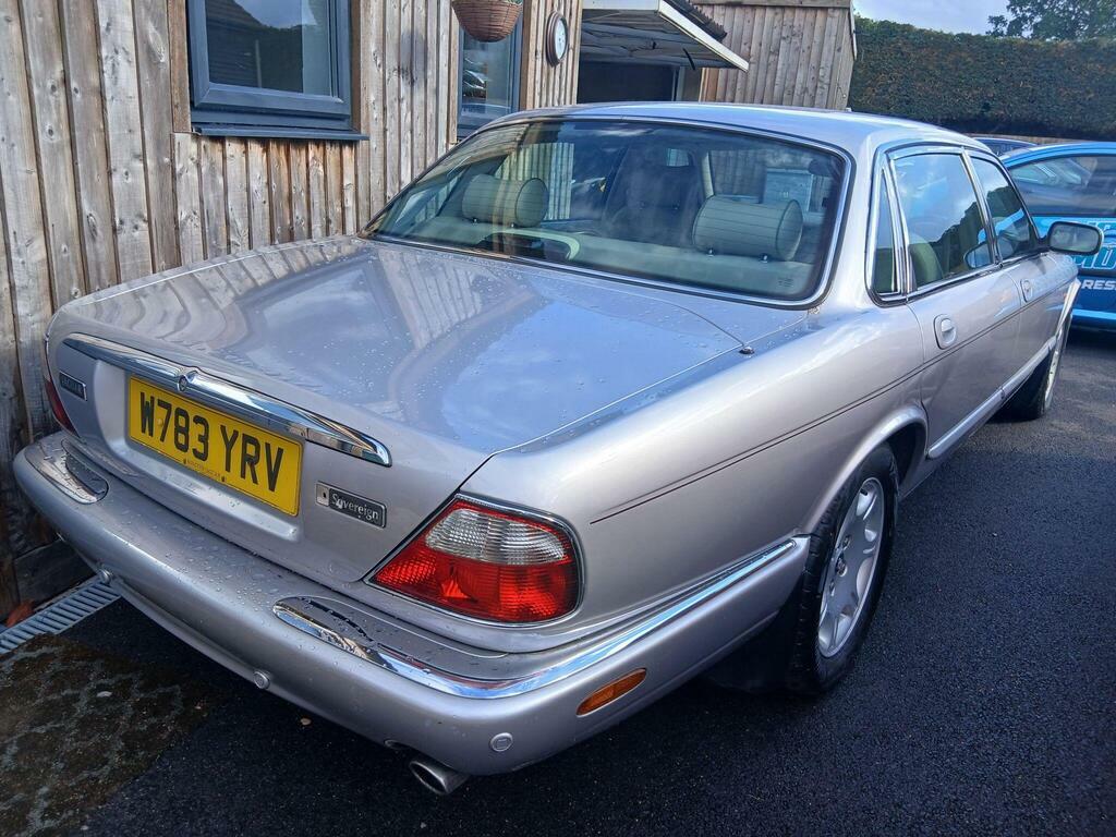 Jaguar XJ 4.0 Sovereign Lwb Saloon  #4