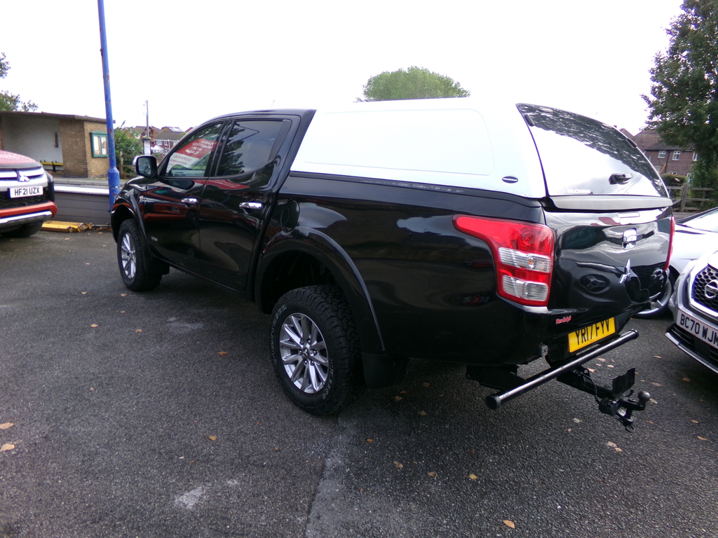 Mitsubishi L200 Di-d Titan Dcb  #6