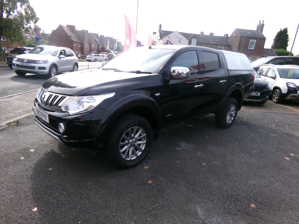Mitsubishi L200 Di-d Titan Dcb  #4