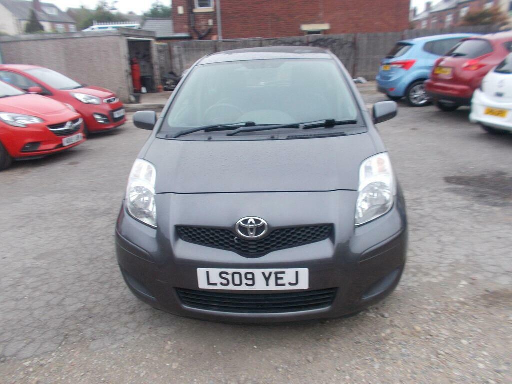 Toyota Yaris Hatchback 1.33 Dual Vvt-i Tr Euro 4 Ss 200 Grey #2
