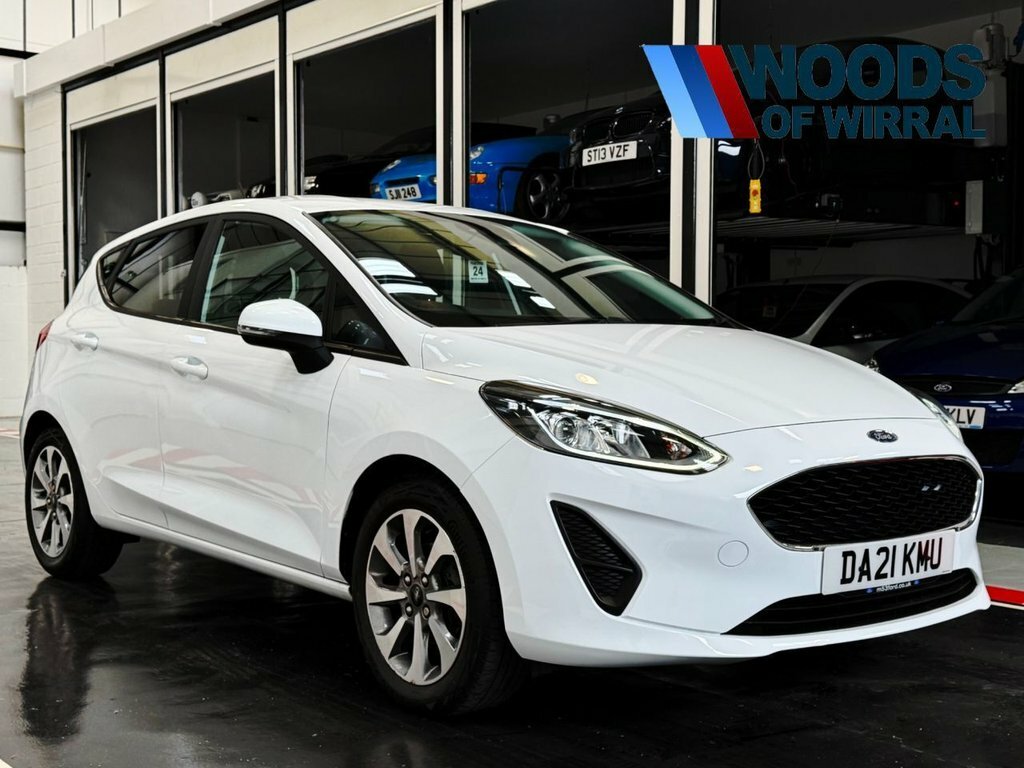 Ford Fiesta 1.1L Trend White