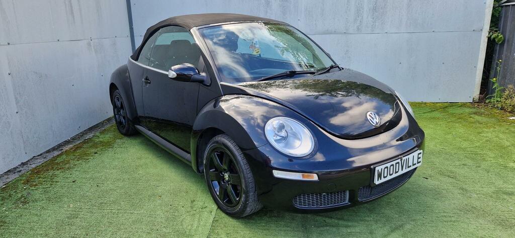 Volkswagen Beetle Unknown Black #4