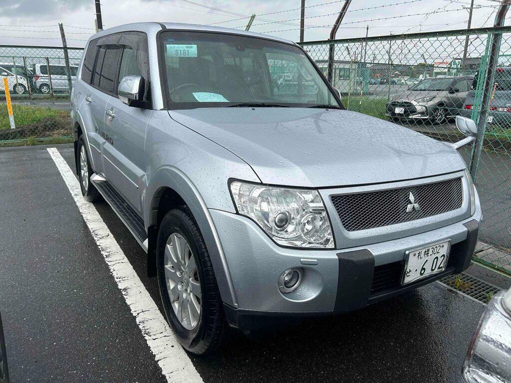 Mitsubishi Shogun Super Exceed Fresh Import 3.8 Silver