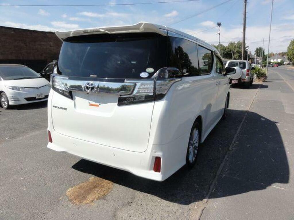 Toyota Vellfire Mpv Black #8