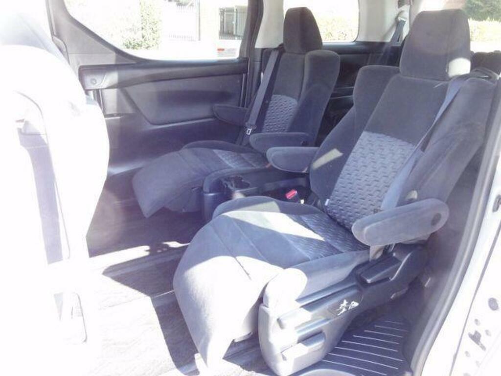 Toyota Vellfire Mpv Black #16