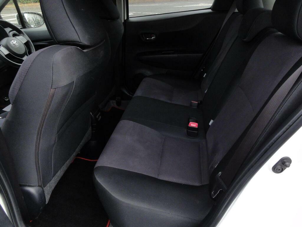 Toyota Vitz 5dr Auto Purple #17