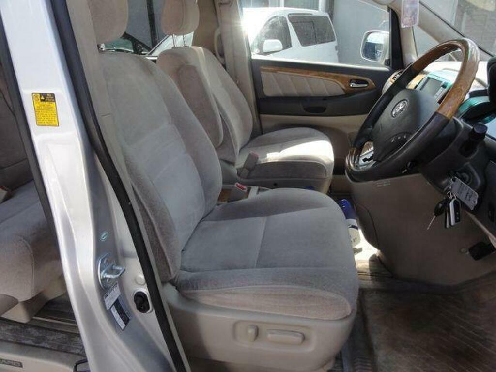 Toyota Alphard Mpv White #9
