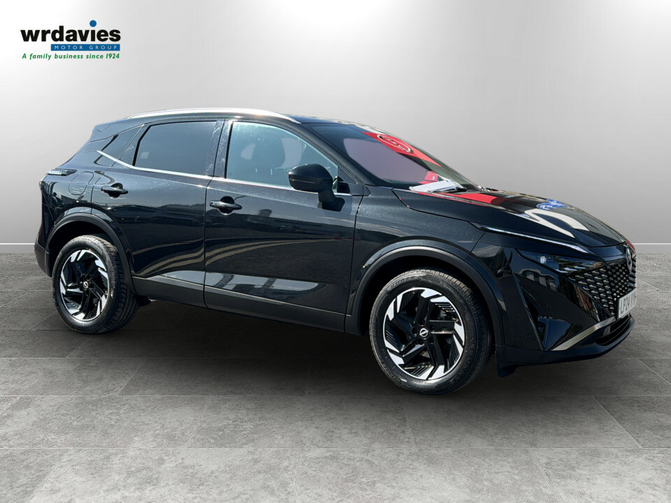 Nissan Qashqai 1.3 Dig-t Mh N-connecta Black