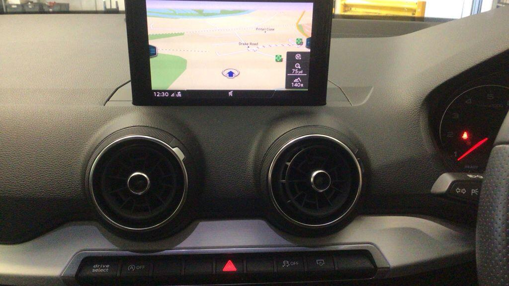 Audi Q2 1.4 Tfsi Cod White #11