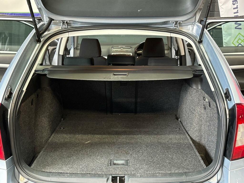 Skoda Octavia Hatchback Grey #23