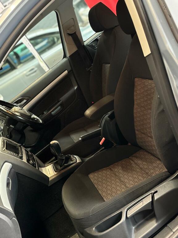 Skoda Octavia Hatchback Grey #25