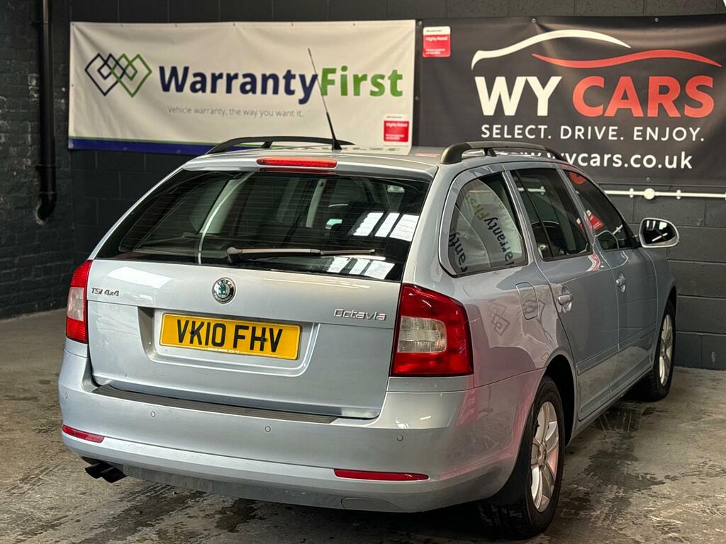 Skoda Octavia Hatchback Grey #10