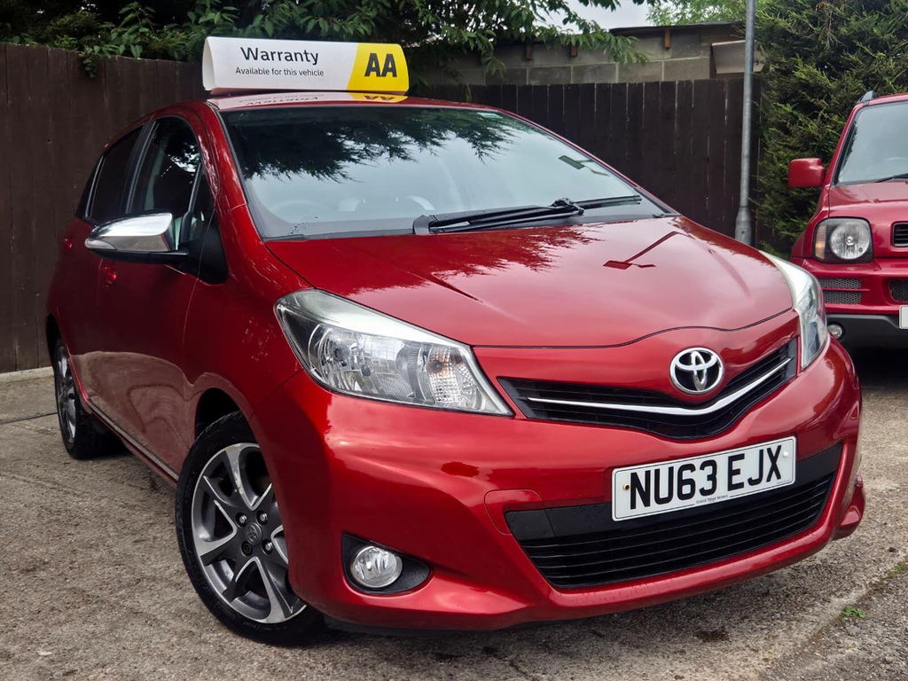 Toyota Yaris 1.33 Dual Vvt-i Trend Euro 5 Red