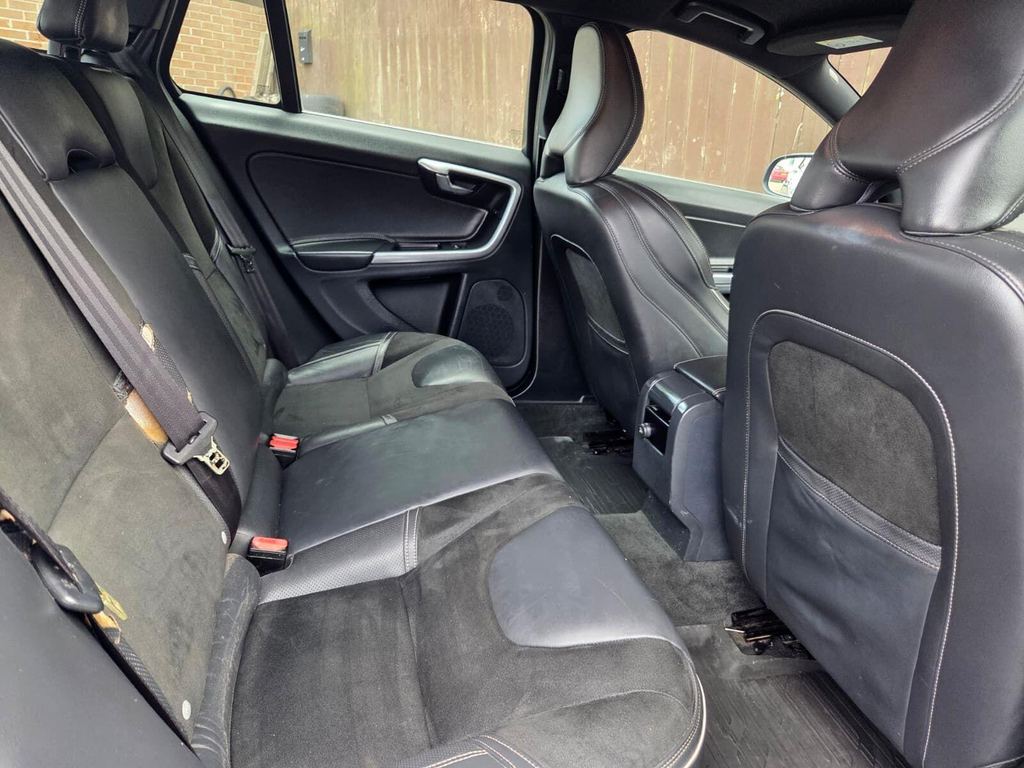 Volvo V60 2.0 D4 Se 178 Bhp Blue #13